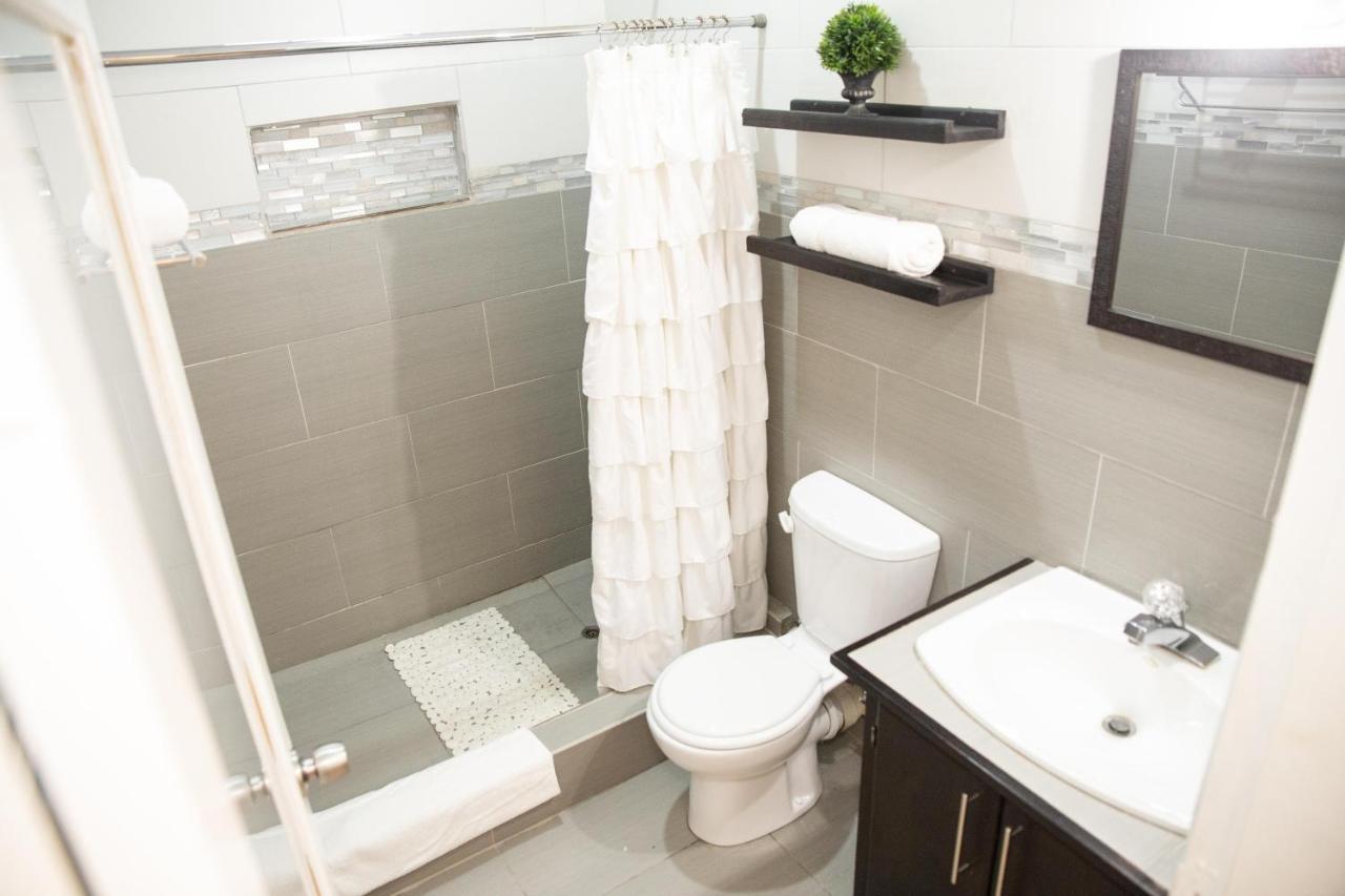Stacys Place #2 2 Bedroom Apartment 포트오브스페인 외부 사진