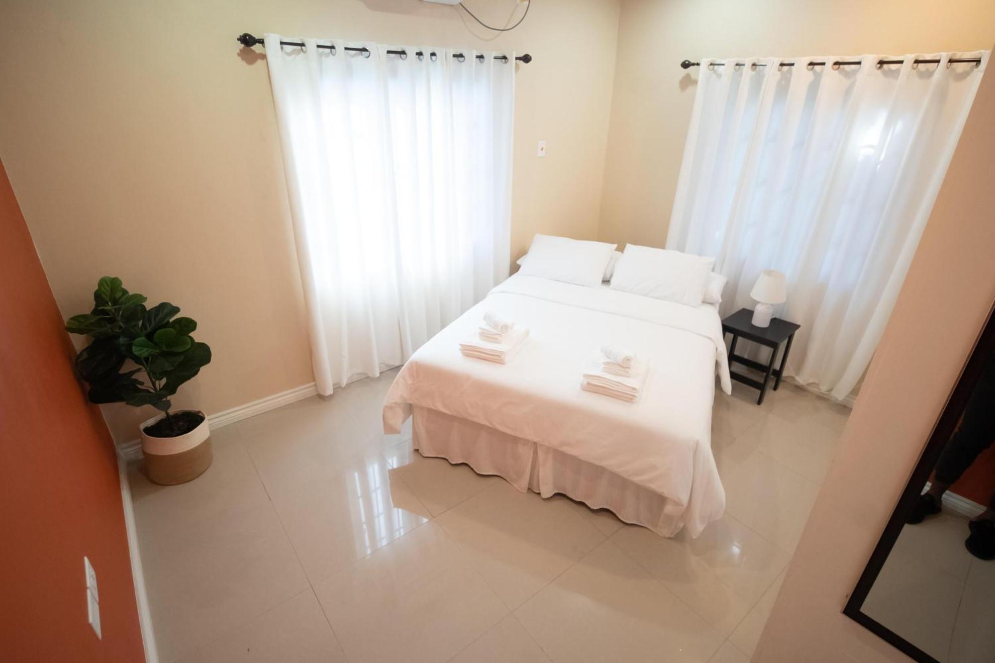 Stacys Place #2 2 Bedroom Apartment 포트오브스페인 외부 사진